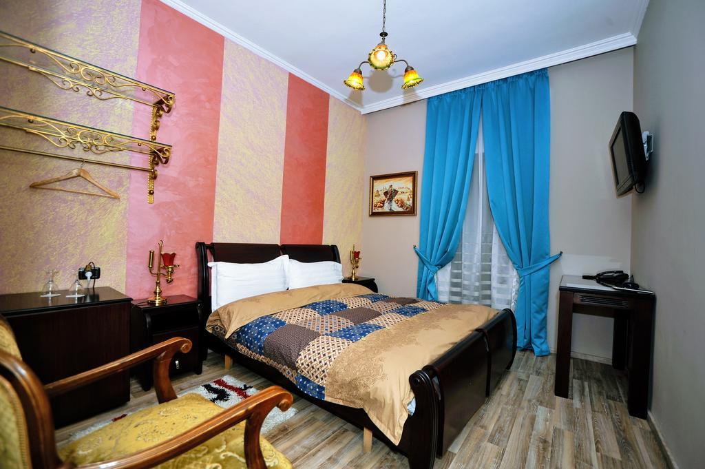 Dream Hotel Tirana Esterno foto