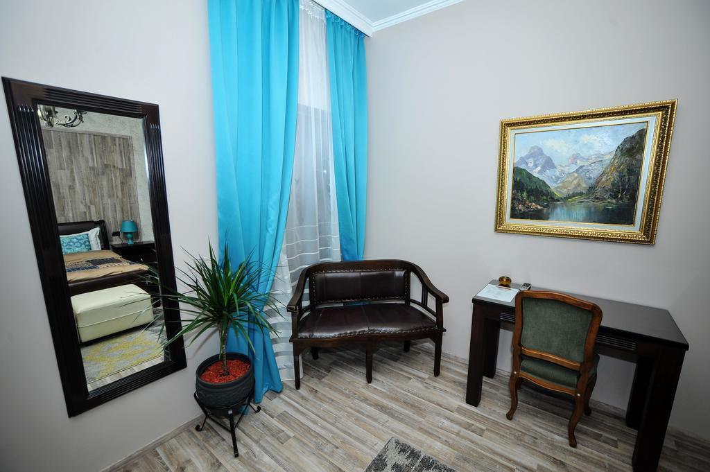 Dream Hotel Tirana Esterno foto