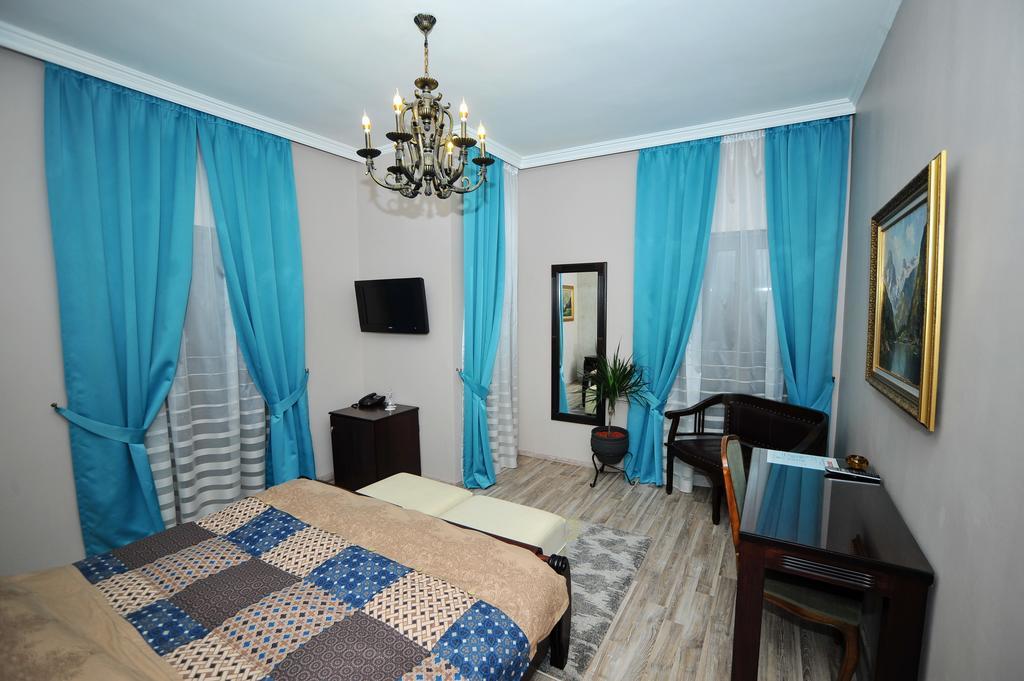 Dream Hotel Tirana Esterno foto